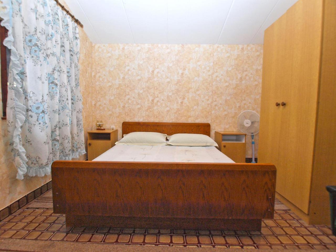 Rooms Antun 1238 Medulin Exteriör bild